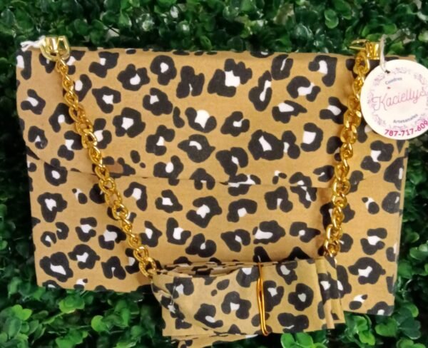 Bolso de tela reciclada con animal print